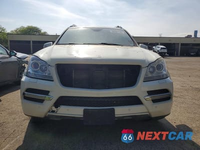 Piąte zdjęcie samochodu w środku: 2012 MERCEDES-BENZ GL 350 BLUETEC VIN:4JGBF2FEXCA783151 - miniatura