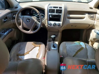Zdjęcie 8 z 13 samochodu: 2006 KIA SPORTAGE LX VIN:KNDJF723567173208 - miniatura