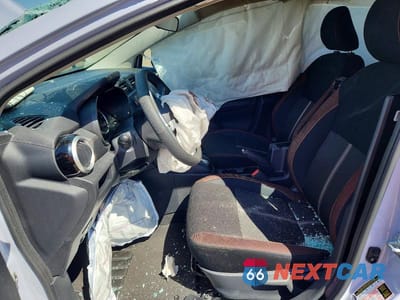 Zdjęcie 7 z 12 samochodu: 2025 NISSAN VERSA SR VIN:3N1CN8FV6SL836467 - miniatura