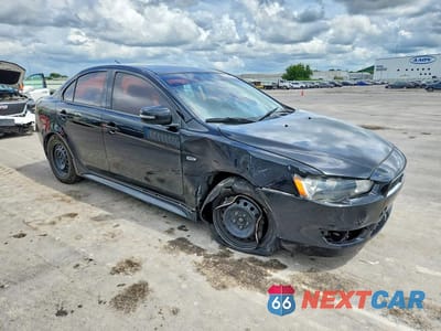 Czwarte zdjęcie samochodu z boku: 2015 MITSUBISHI LANCER ES VIN:JA32U2FU8FU008494 - miniatura