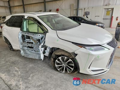 Czwarte zdjęcie samochodu z boku: 2020 LEXUS RX 350 L VIN:JTJHZKFA7L2026217 - miniatura