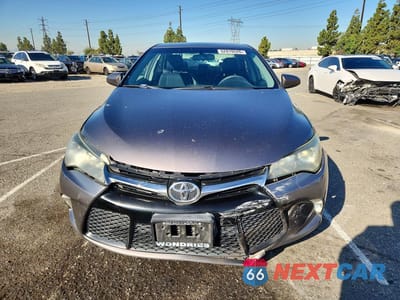 Piąte zdjęcie samochodu w środku: 2015 TOYOTA CAMRY SE VIN:4T1BF1FK3FU062236 - miniatura