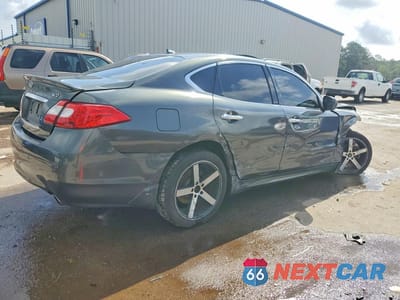 Trzecie zdjęcie samochodu z tyłu: 2013 INFINITI M37 BASE VIN:JN1BY1AP3DM510704 - miniatura