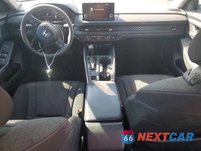 Zdjęcie 8 z 12 samochodu: 2024 HONDA ACCORD EX VIN:1HGCY1F33RA054849 - miniatura