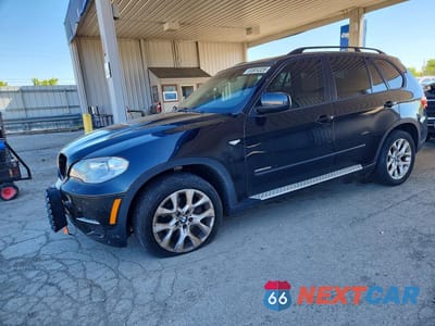 2012 BMW X5 XDRIVE35I 5UXZV4C59CL752675 - główne zdjęcie licytacji z USA - miniatura
