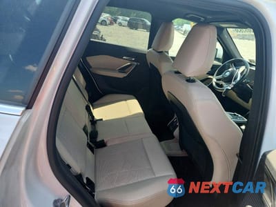 Zdjęcie 10 z 12 samochodu: 2024 BMW X1 M35I VIN:WBX73EF03R5Y86733 - miniatura