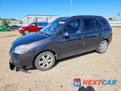2008 KIA RONDO LX KNAFG526087182870 - główne zdjęcie licytacji z USA - miniatura