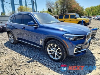 Czwarte zdjęcie samochodu z boku: 2019 BMW X5 XDRIVE40I VIN:5UXCR6C51KLL01941 - miniatura