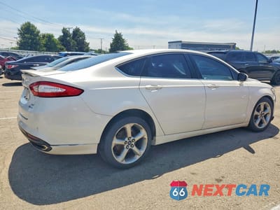 Trzecie zdjęcie samochodu z tyłu: 2013 FORD FUSION SE VIN:3FA6P0H95DR384927 - miniatura