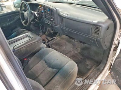 Zdjęcie 8 z 12 samochodu: 2002 CHEVROLET SILVERADO 1500 CLASS VIN:1GCEK14VX2Z287521 - miniatura