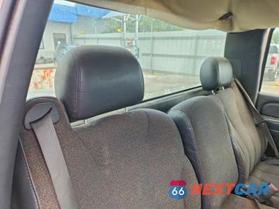 Zdjęcie 10 z 12 samochodu: 2002 CHEVROLET SILVERADO VIN:1GCEC14W82Z152043 - miniatura