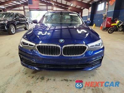 Piąte zdjęcie samochodu w środku: 2020 BMW 530 XI VIN:WBAJR7C06LWW62520 - miniatura