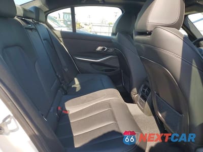 Zdjęcie 10 z 12 samochodu: 2023 BMW 330I VIN:3MW69FF07P8C83083 - miniatura