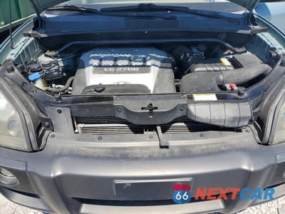 Zdjęcie 12 z 13 samochodu: 2005 HYUNDAI TUCSON GLS VIN:KM8JN12D05U227356 - miniatura
