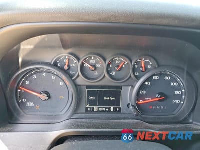 Zdjęcie 9 z 13 samochodu: 2021 CHEVROLET SILVERADO K1500 CUSTOM VIN:3GCPYBEH7MG186543 - miniatura