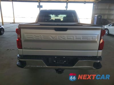 Zdjęcie 6 z 12 samochodu: 2021 CHEVROLET SILVERADO C1500 LT VIN:3GCPWCEKXMG367837 - miniatura