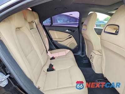 Zdjęcie 10 z 12 samochodu: 2019 MERCEDES-BENZ CLA 250 4MATIC VIN:WDDSJ4GBXKN764843 - miniatura
