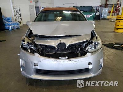 Piąte zdjęcie samochodu w środku: 2010 TOYOTA PRIUS II VIN:JTDKN3DU4A1293079 - miniatura
