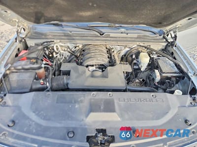 Zdjęcie 12 z 13 samochodu: 2018 CHEVROLET SUBURBAN K1500 LT VIN:1GNSKHKC3JR151993 - miniatura