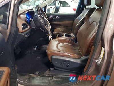 Zdjęcie 7 z 14 samochodu: 2018 CHRYSLER PACIFICA LIMITED VIN:2C4RC1GG0JR169319 - miniatura