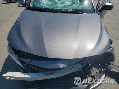 Zdjęcie 11 z 13 samochodu: 2022 TOYOTA CAMRY LE VIN:4T1C11AK8NU685019 - miniatura