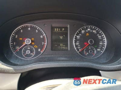 Zdjęcie 9 z 12 samochodu: 2014 VOLKSWAGEN PASSAT S VIN:1VWAT7A38EC070264 - miniatura