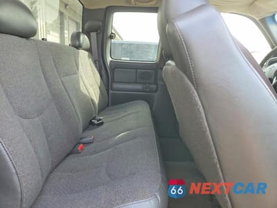 Zdjęcie 10 z 12 samochodu: 2003 CHEVROLET SILVERADO K1500 VIN:1GCEK19VX3E274429 - miniatura