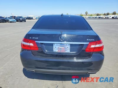 Zdjęcie 6 z 12 samochodu: 2013 MERCEDES-BENZ E 350 4MATIC VIN:WDDHF8JB4DA692348 - miniatura
