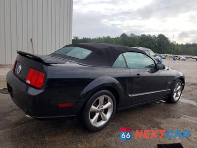 Trzecie zdjęcie samochodu z tyłu: 2008 FORD MUSTANG GT VIN:1ZVHT85H885171825 - miniatura