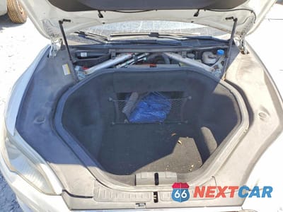 Zdjęcie 11 z 12 samochodu: 2014 TESLA MODEL S VIN:5YJSA1S13EFP65505 - miniatura