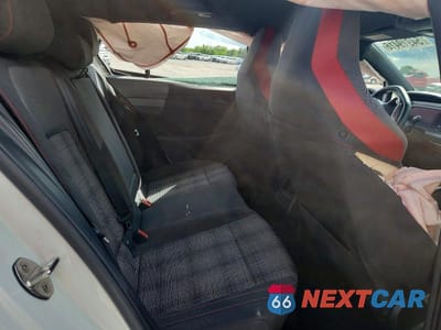 Zdjęcie 10 z 12 samochodu: 2023 VOLKSWAGEN GTI 40TH ANNIVERSARY VIN:WVW8A7CD6PW201271 - miniatura