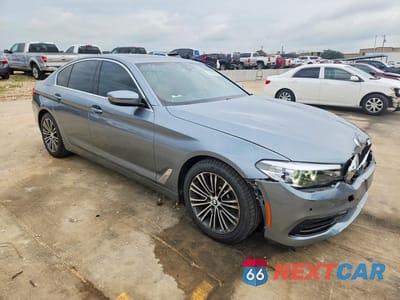 Czwarte zdjęcie samochodu z boku: 2019 BMW 530 I VIN:WBAJA5C54KWW04315 - miniatura