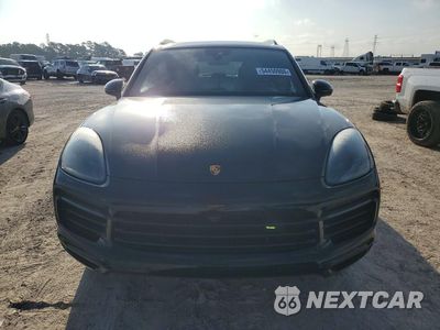 Piąte zdjęcie samochodu w środku: 2021 PORSCHE CAYENNE S VIN:WP1AB2AY6MDA29028 - miniatura