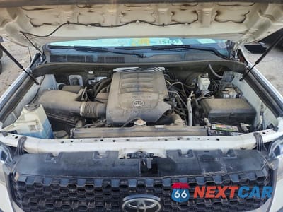 Zdjęcie 11 z 12 samochodu: 2019 TOYOTA TUNDRA SR VIN:5TFRM5F18KX137237 - miniatura