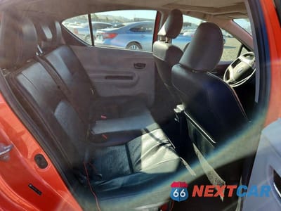 Zdjęcie 10 z 12 samochodu: 2012 TOYOTA PRIUS C FOUR VIN:JTDKDTB38C1005984 - miniatura