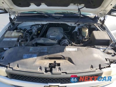 Zdjęcie 11 z 12 samochodu: 2002 CHEVROLET SILVERADO VIN:1GBHC24U32Z243095 - miniatura
