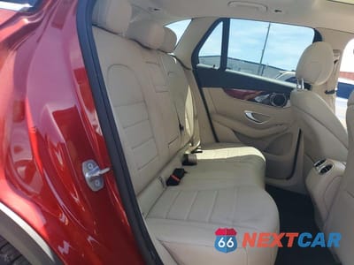 Zdjęcie 11 z 14 samochodu: 2019 MERCEDES-BENZ GLC 300 VIN:WDC0G4JB2KF635170 - miniatura