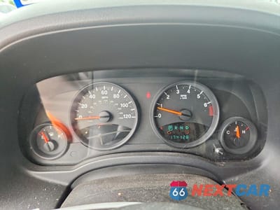 Zdjęcie 9 z 13 samochodu: 2011 JEEP PATRIOT VIN:1J4NT1GA7BD175286 - miniatura