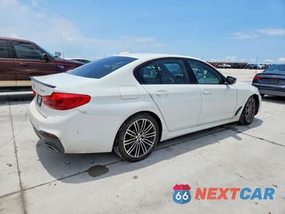 Trzecie zdjęcie samochodu z tyłu: 2020 BMW 540 XI VIN:WBAJS3C02LCE58654 - miniatura