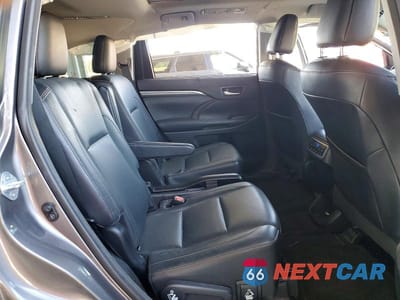 Zdjęcie 10 z 12 samochodu: 2017 TOYOTA HIGHLANDER HYBRID LIMITED PLATINUM VIN:5TDDGRFH3HS036532 - miniatura