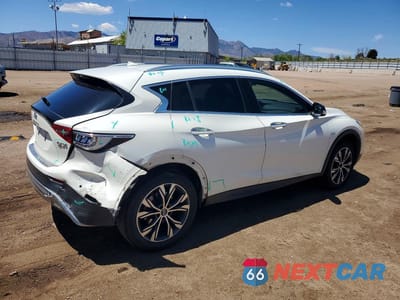 Trzecie zdjęcie samochodu z tyłu: 2017 INFINITI QX30 PREMIUM VIN:SJKCH5CR3HA022901 - miniatura