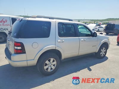 Trzecie zdjęcie samochodu z tyłu: 2008 FORD EXPLORER XLT VIN:1FMEU63E08UB18716 - miniatura