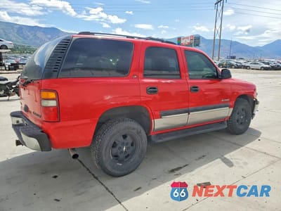 Trzecie zdjęcie samochodu z tyłu: 2001 CHEVROLET TAHOE K1500 VIN:1GNEK13T91J209686 - miniatura