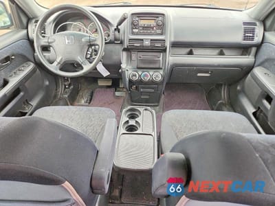 Zdjęcie 8 z 12 samochodu: 2005 HONDA CR-V LX VIN:JHLRD78545C048128 - miniatura