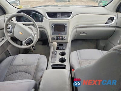 Zdjęcie 8 z 13 samochodu: 2015 CHEVROLET TRAVERSE LS VIN:1GNKRFED6FJ316784 - miniatura