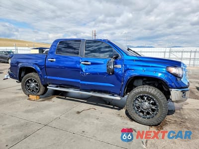 Czwarte zdjęcie samochodu z boku: 2015 TOYOTA TUNDRA 1794 EDITION VIN:5TFAW5F16FX467231 - miniatura