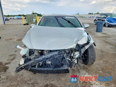 Piąte zdjęcie samochodu w środku: 2018 HYUNDAI ELANTRA SE VIN:5NPD74LFXJH392512 - miniatura