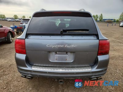 Zdjęcie 6 z 13 samochodu: 2006 PORSCHE CAYENNE TURBO VIN:WP1AC29P26LA90572 - miniatura