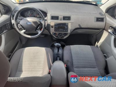Zdjęcie 8 z 13 samochodu: 2007 FORD FOCUS ZXW VIN:1FAHP36N97W171734 - miniatura