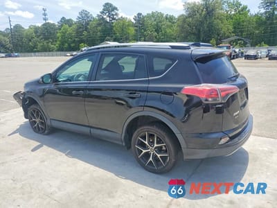 Drugie zdjęcie samochodu z przodu: 2017 TOYOTA RAV4 SE VIN:2T3NFREV4HW397149 - miniatura